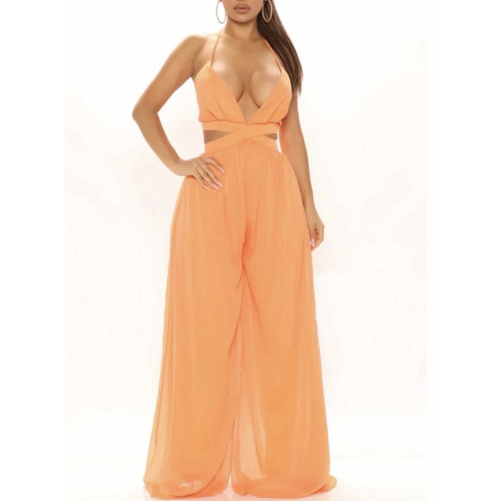 Hers & Mine women's flowy jumpsuit orange peach size Small Vacation Resortwear